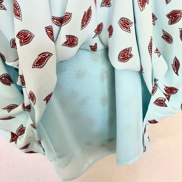 Loft Women’s Tank Top Blue with Red Floral, Spaghetti Strap Size Large - Picture 5 of 10